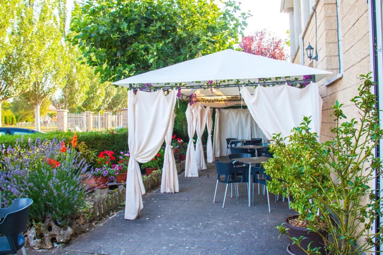 Hostal La Llave Mave Bagian luar foto