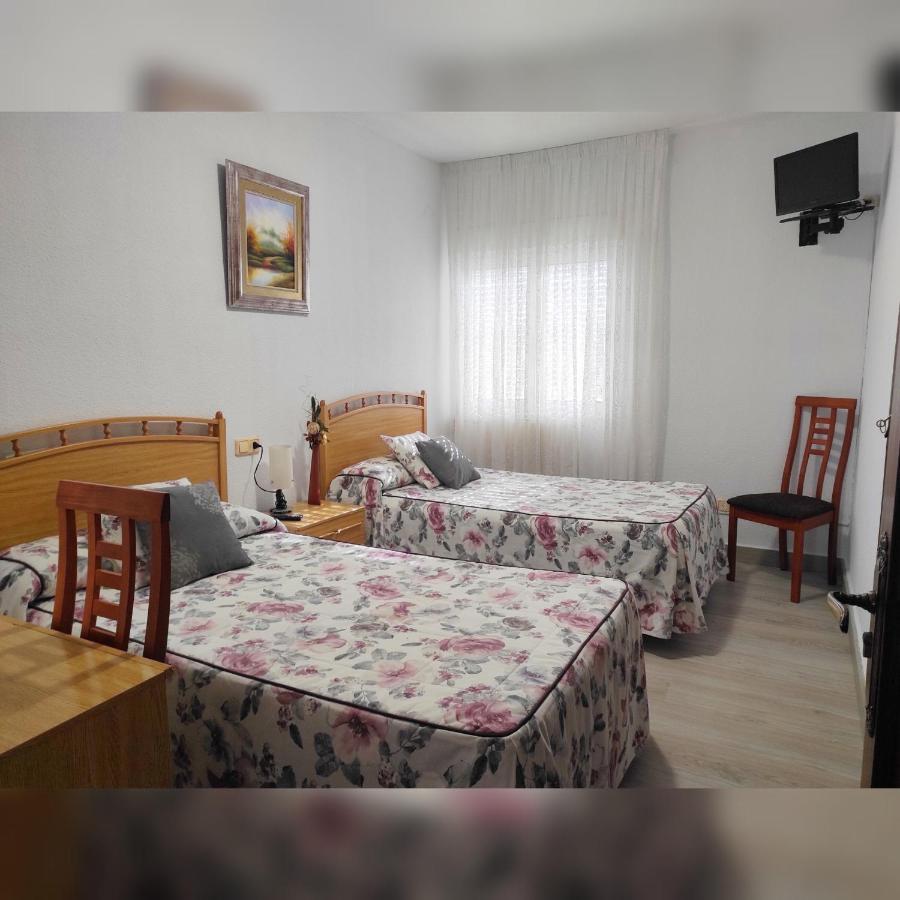 Hostal La Llave Mave Bagian luar foto